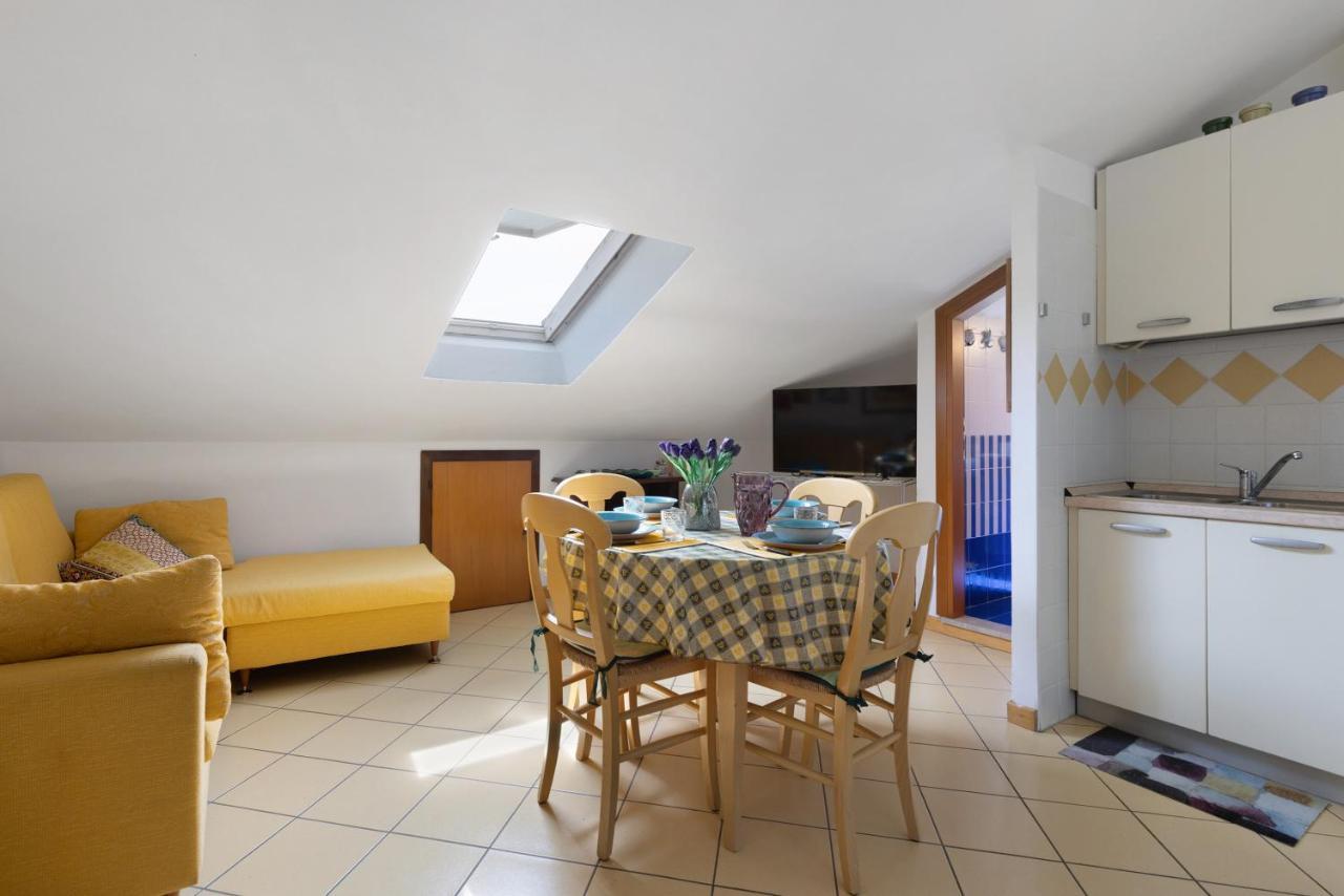 Mansarda Di Ponente Apartment Caorle Exterior photo